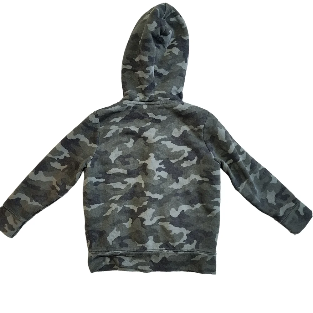 Old Navy Kids Zip Camoflauge Sherpa Lined Hoodie - 5T